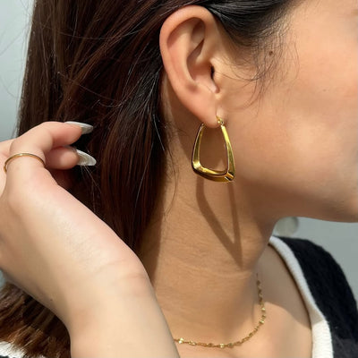 Triangle plate styling