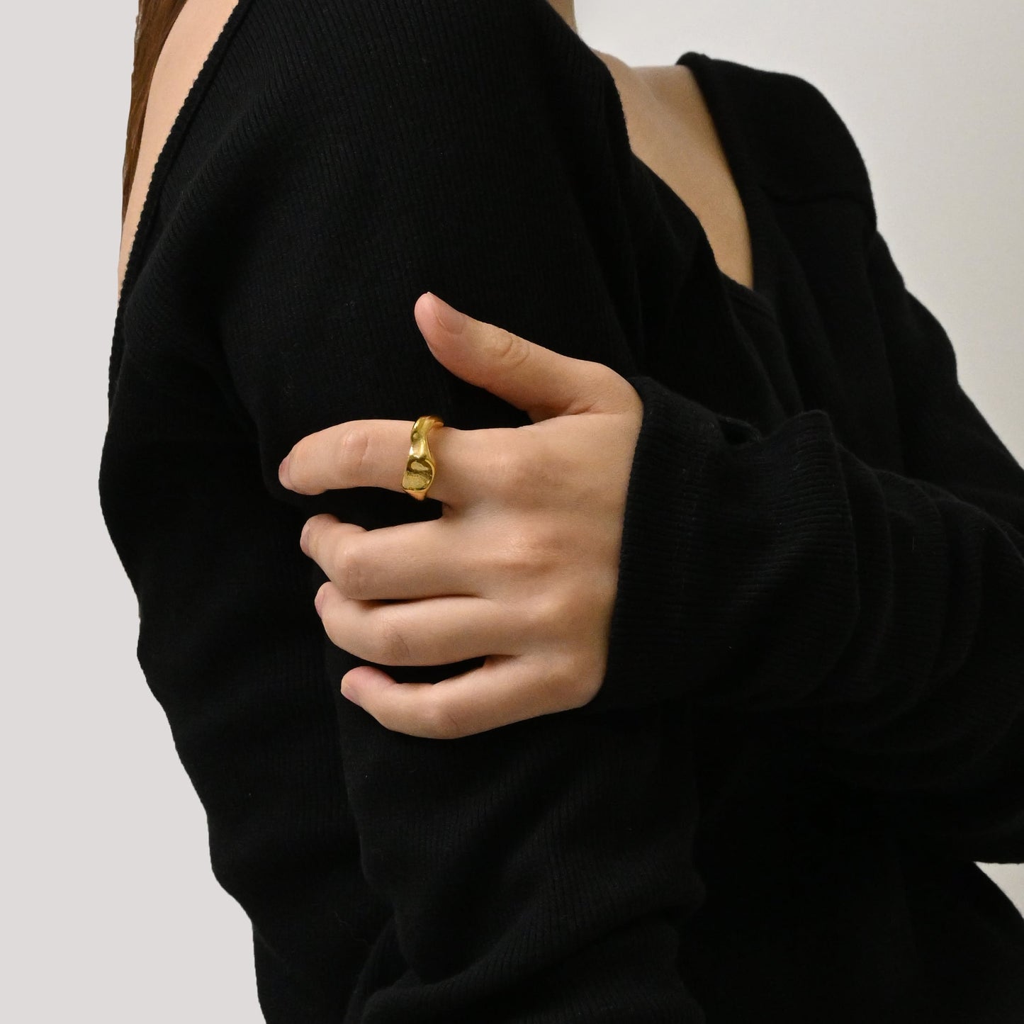 Unique wave hoop ring(rri0080g)