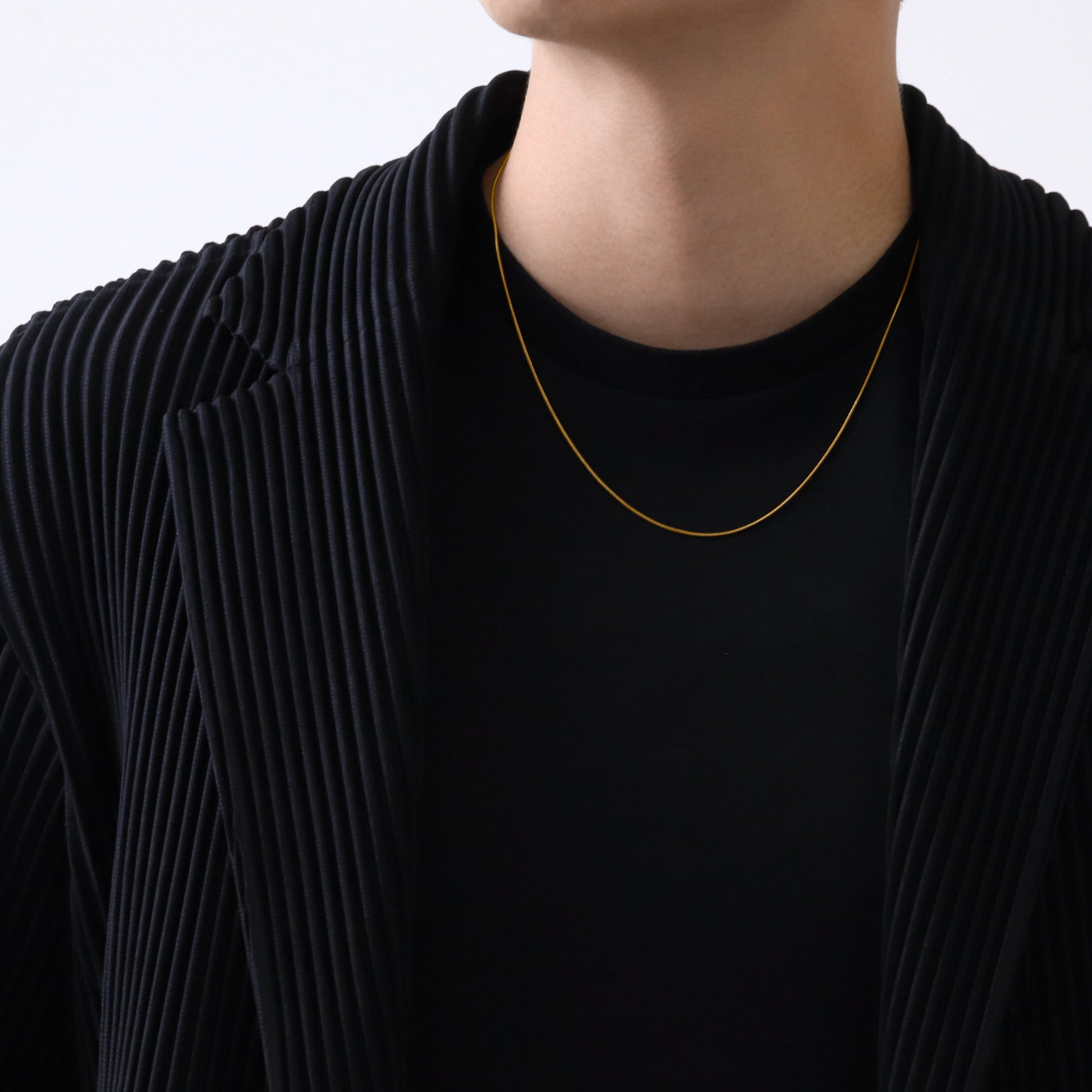 モデル着用:56cm