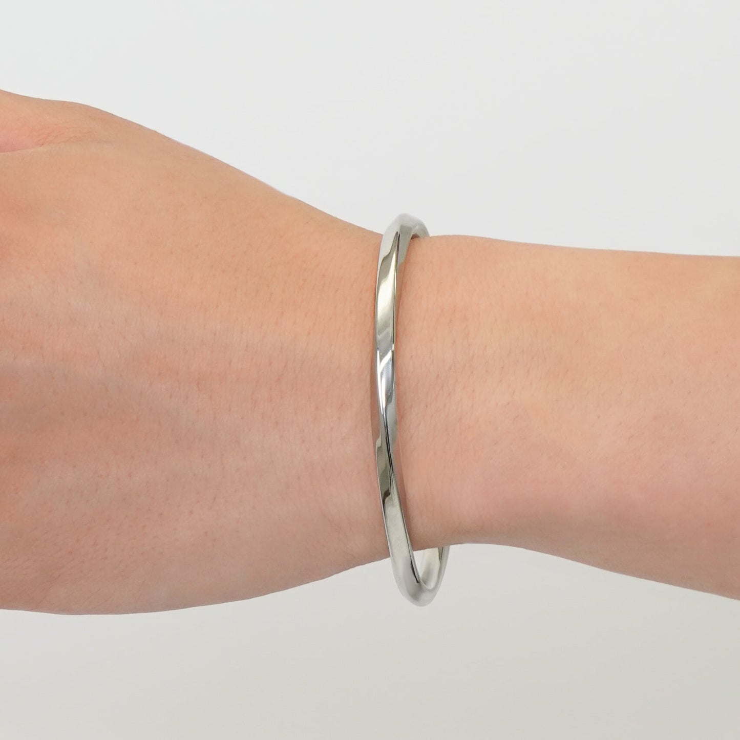 Twist bangle(cba0018s)