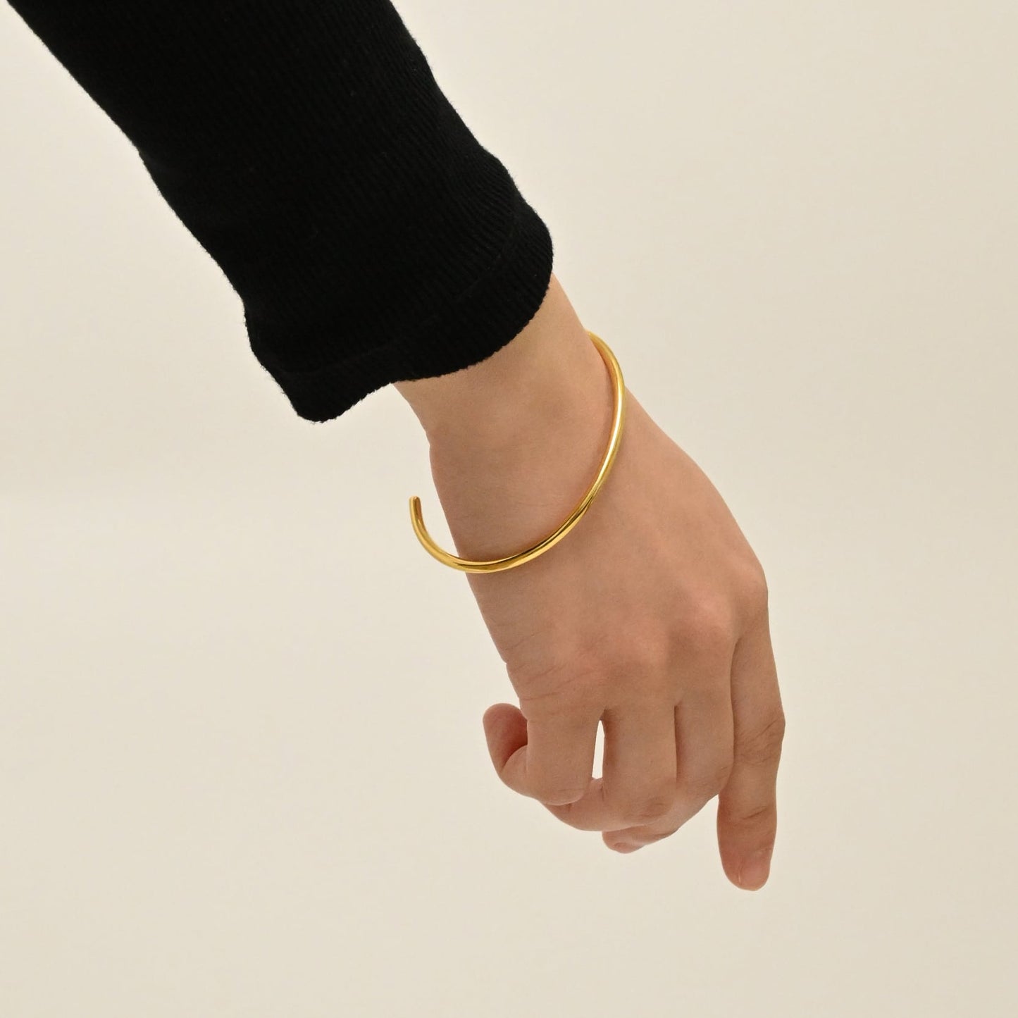 Round bangle (cba0021g)