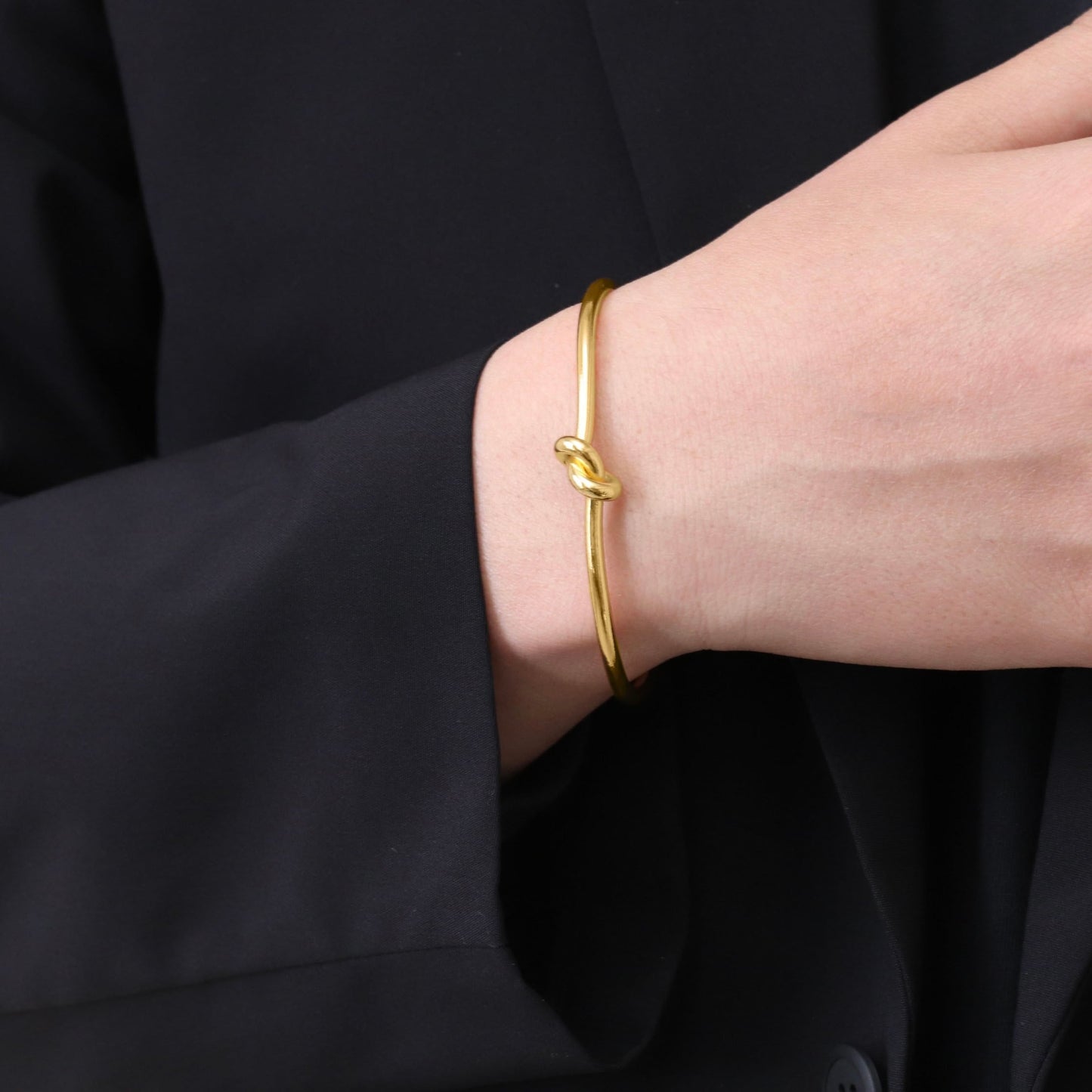 Single knot bangle (cba0023g)