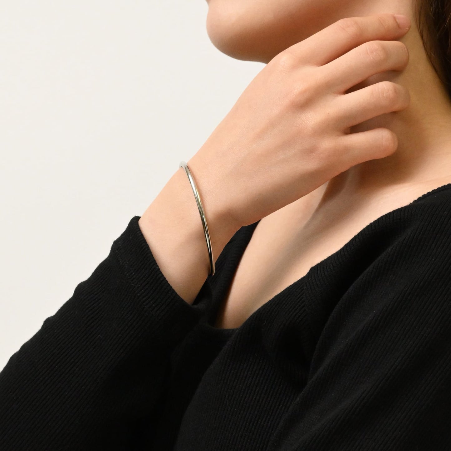 Round bangle (cba0022s)
