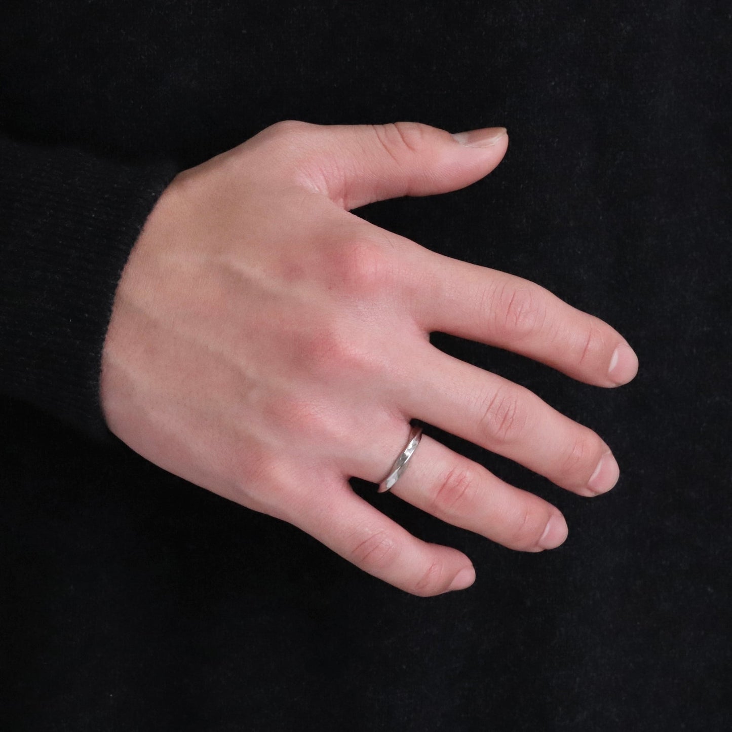 Twist round ring(cri0073s)