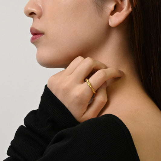 Round unique twist ring(rri0075g)