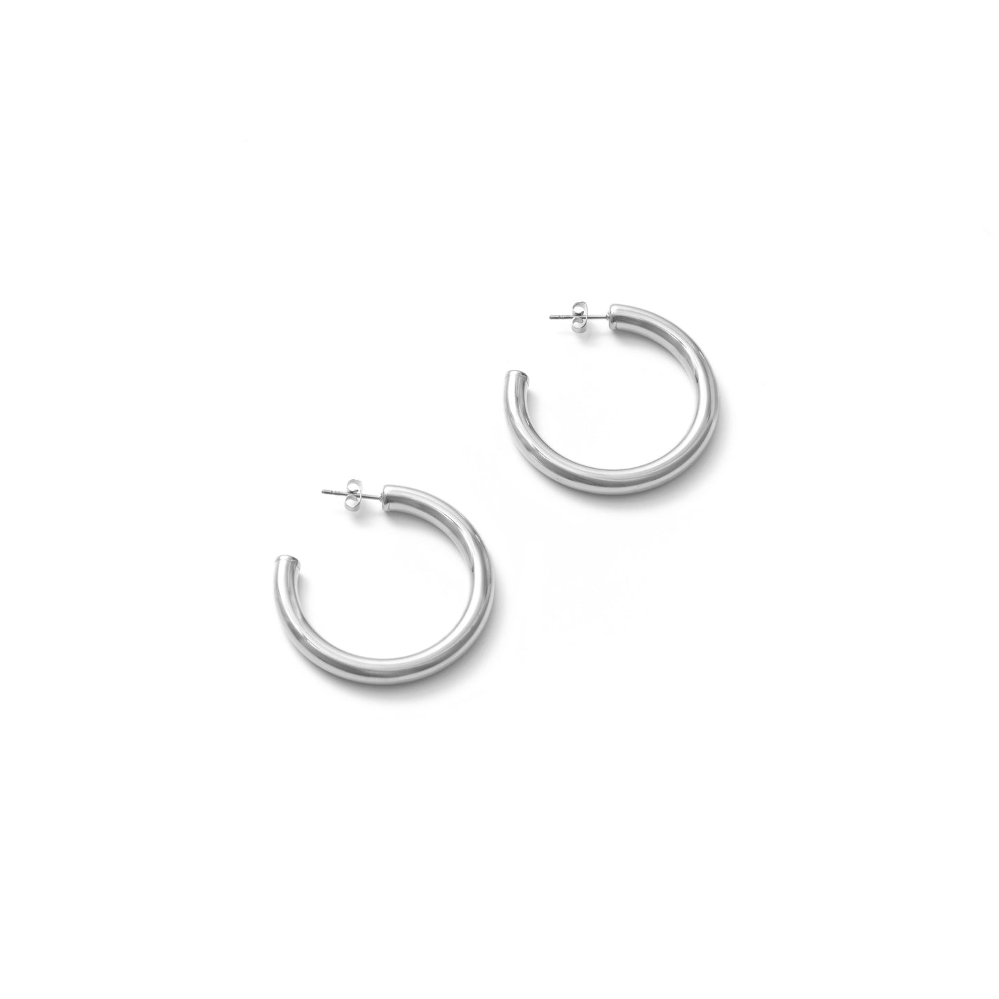 Big hoop pierce (rpi0069s)