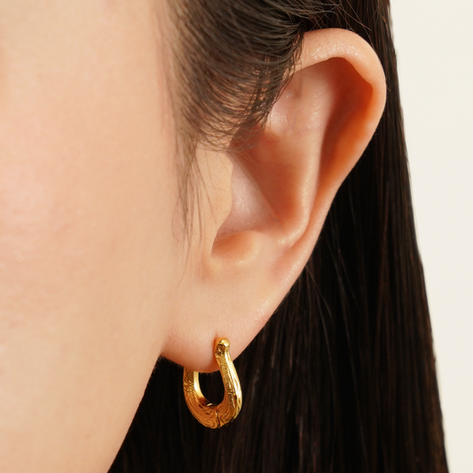 Hawaiian scroll horseshoe hoop pierce (Hpi0009g)