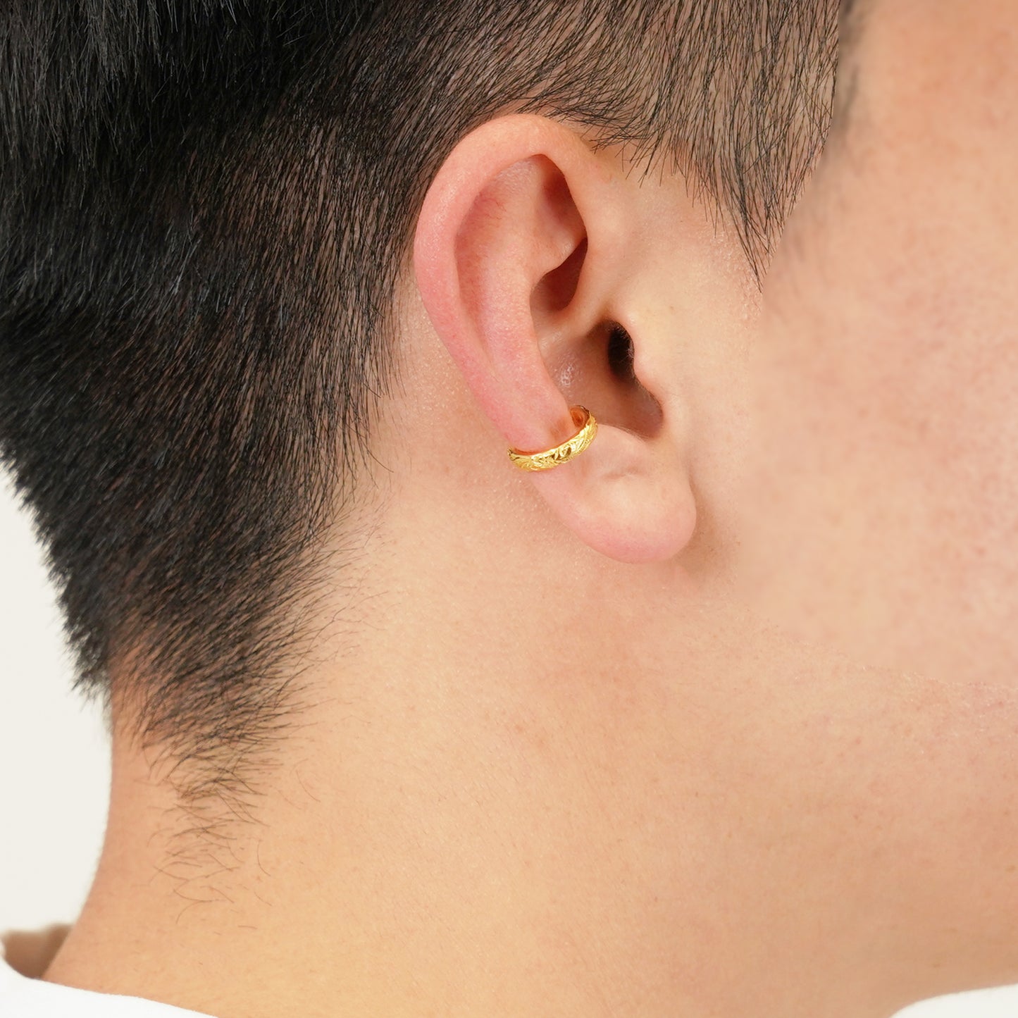 Hawaiian plumeria earcuff (Hea0003g)