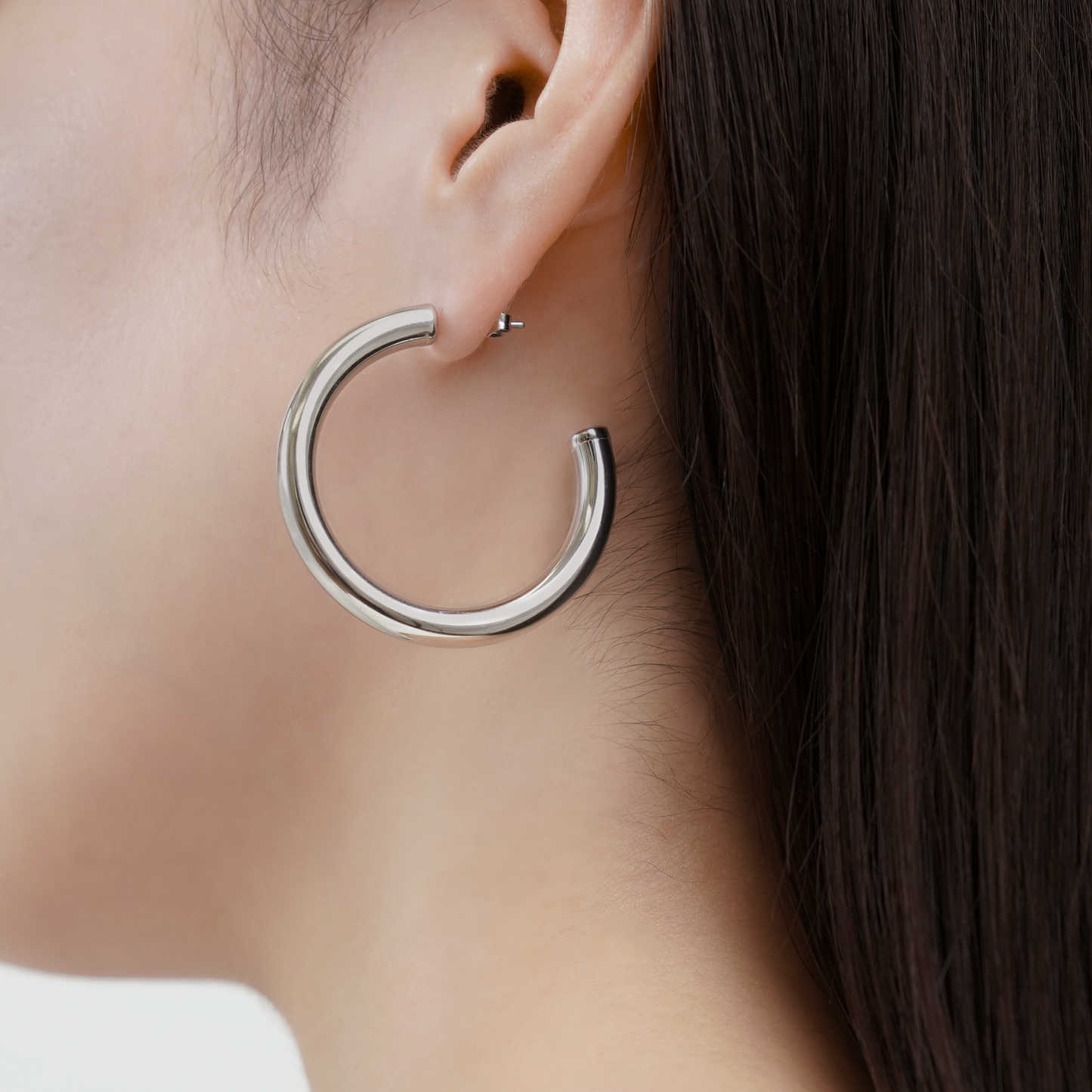 Big hoop pierce (rpi0069s)
