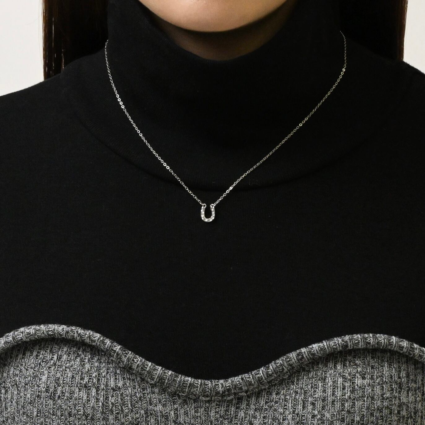 Tiny horseshoe necklace(cne0107s)