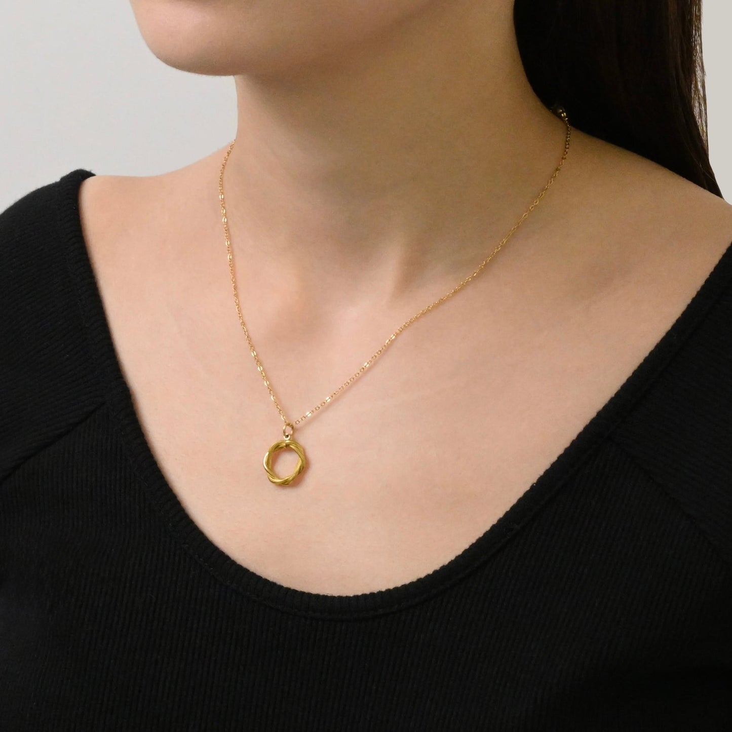 Twist circle pendant necklace(rne0081g)