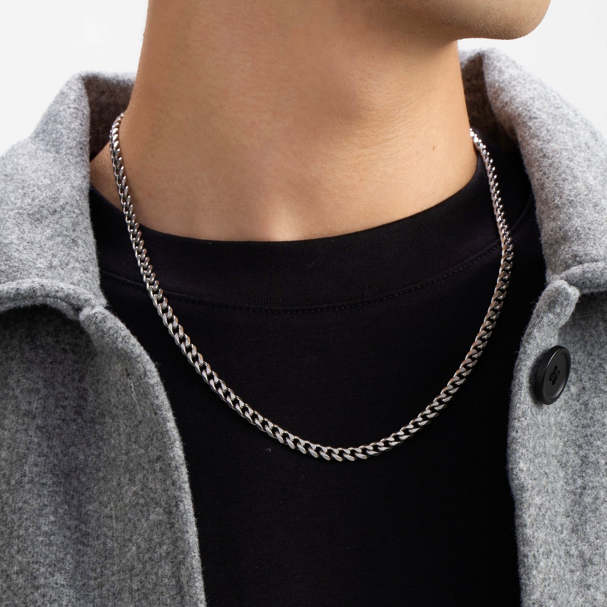 モデル着用:55cm