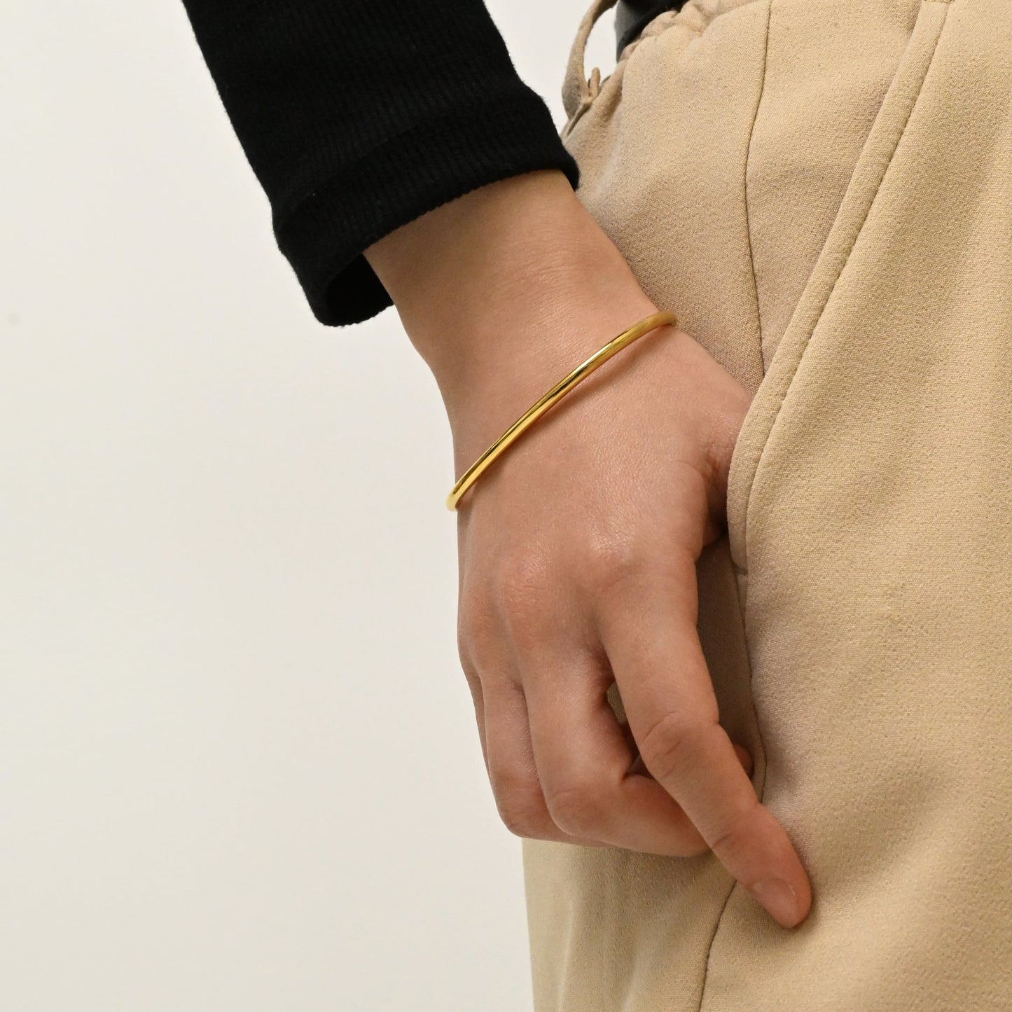 Round bangle (cba0021g)