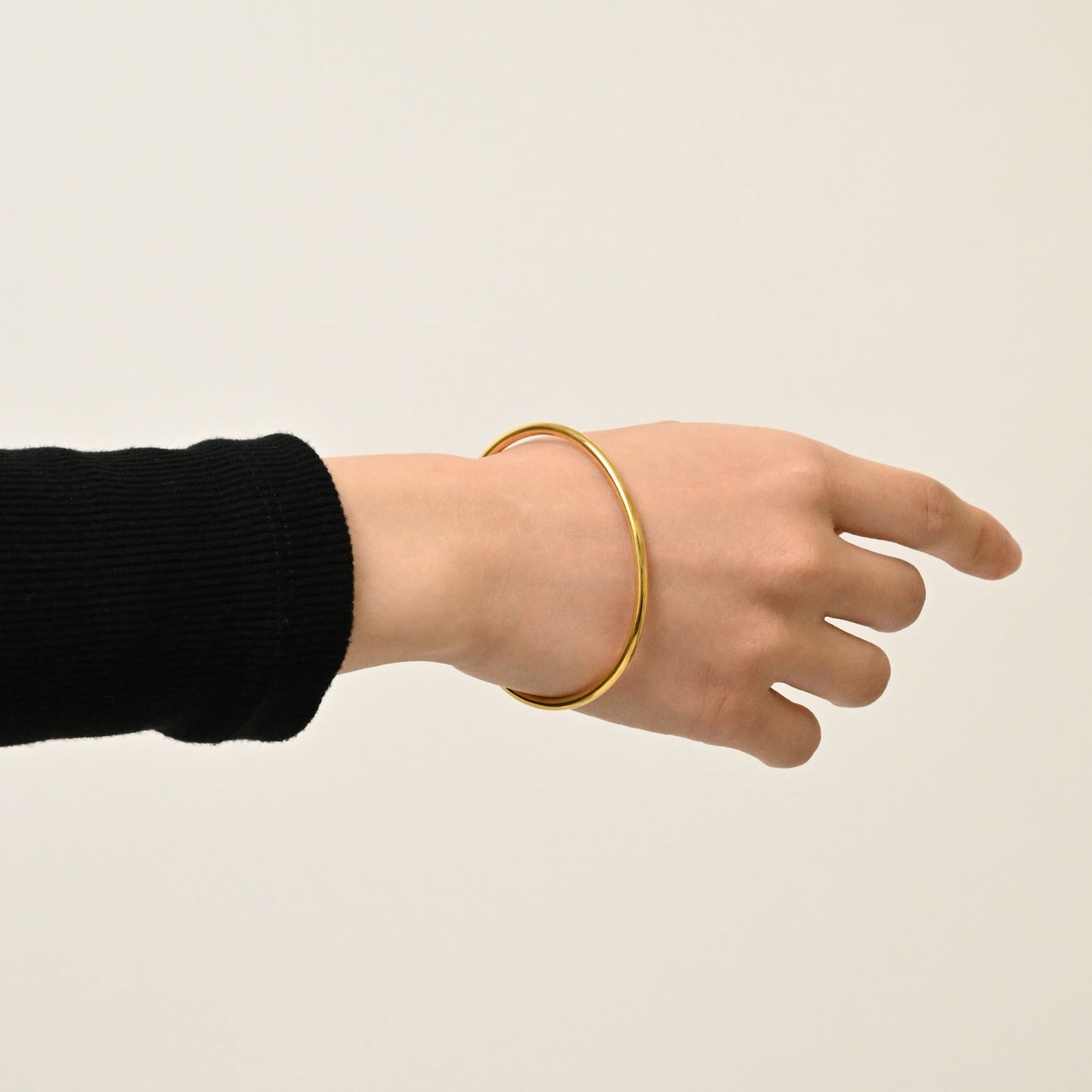 Round bangle (cba0021g)