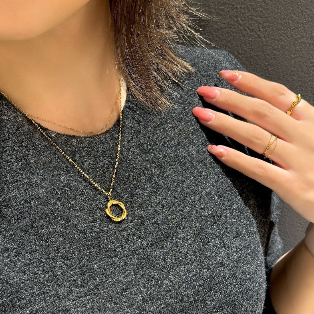 twist cricle styling