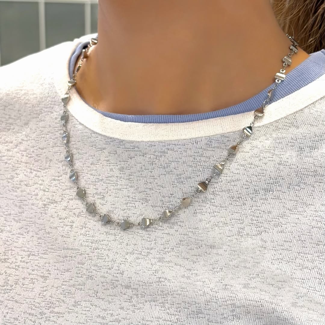 Heart chain styling – cross Jewellia