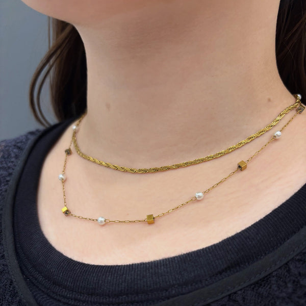 Square dot pearl styling