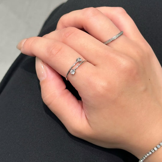 Double zirconia open styling