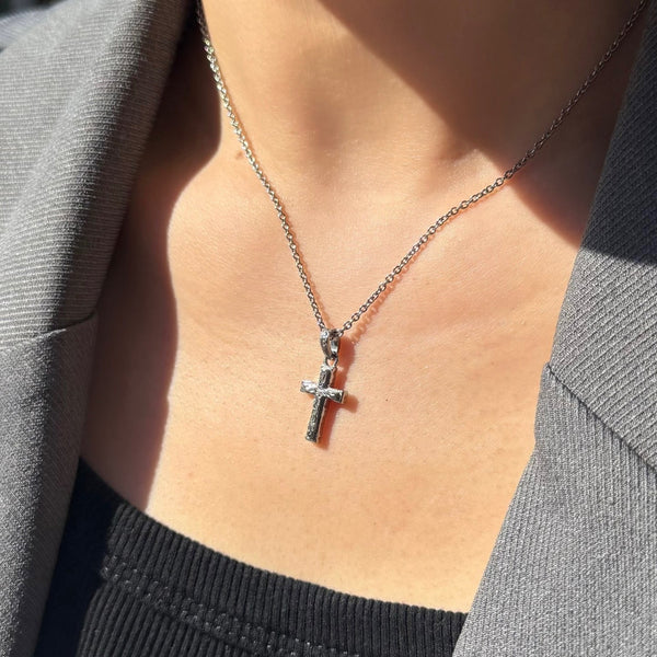 Hawaiian scroll styling