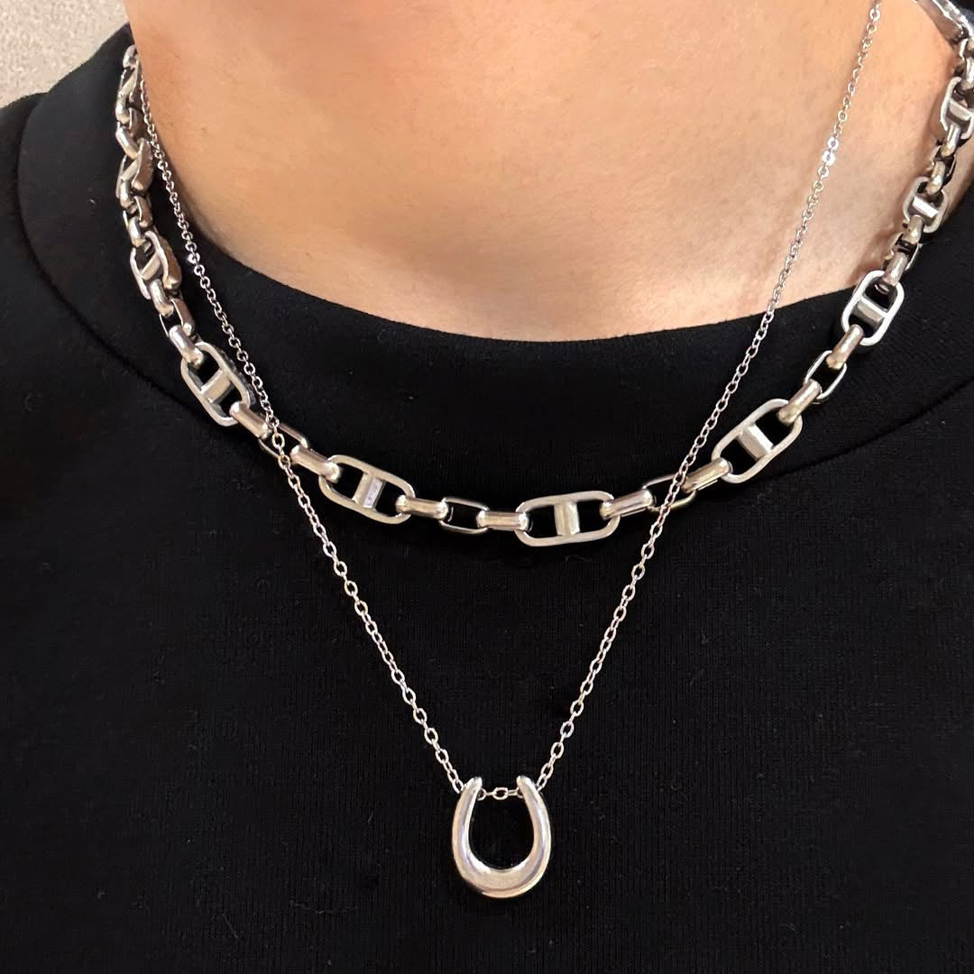 round anker chain styling