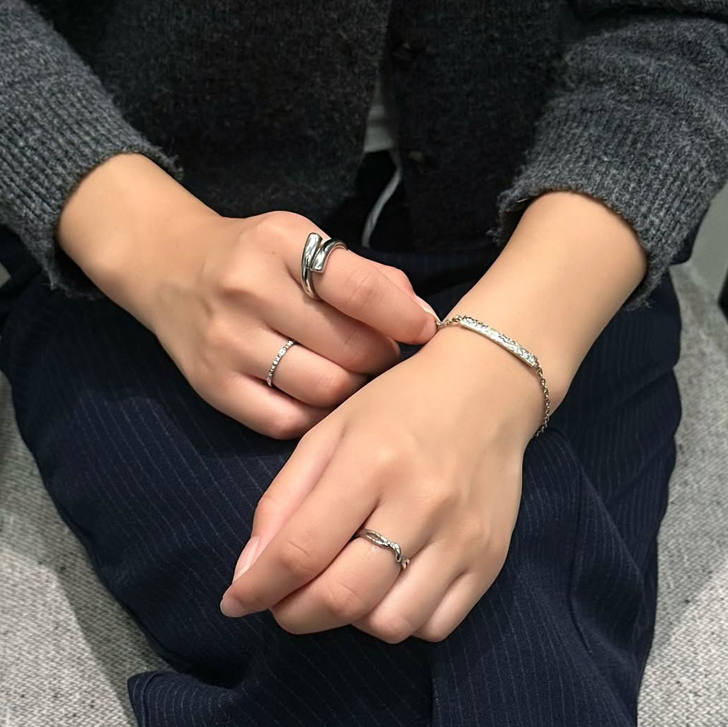 Hawaiian plumeria bar styling