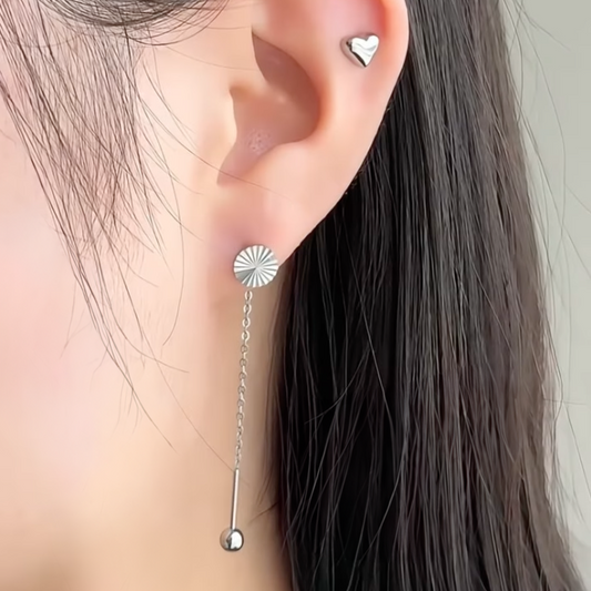 Jagged circle long chain styling