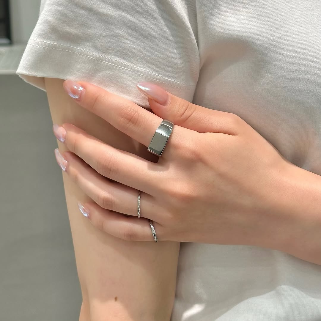 Slim square styling