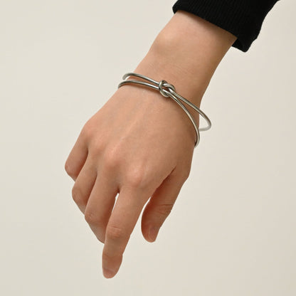 Twist knot bangle(rba0004s)