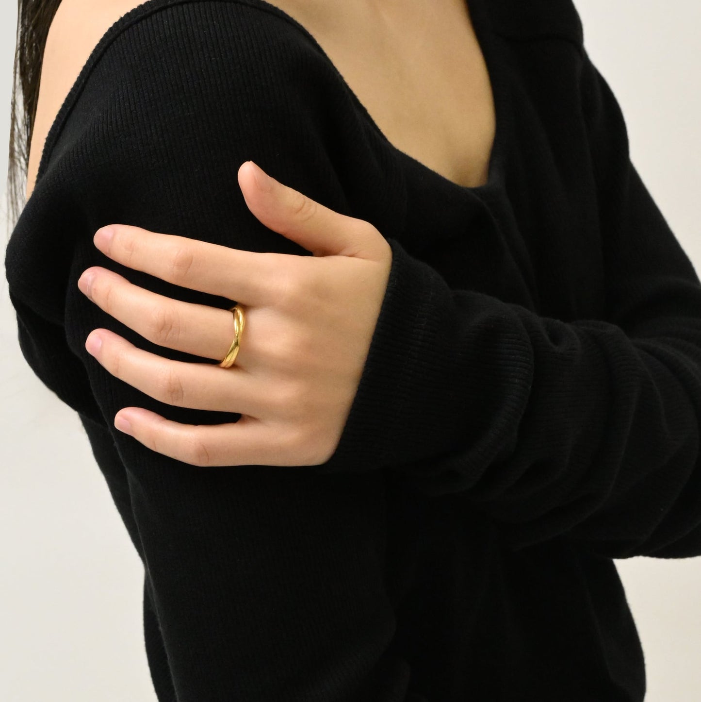 Double twist ring(rri0049g)