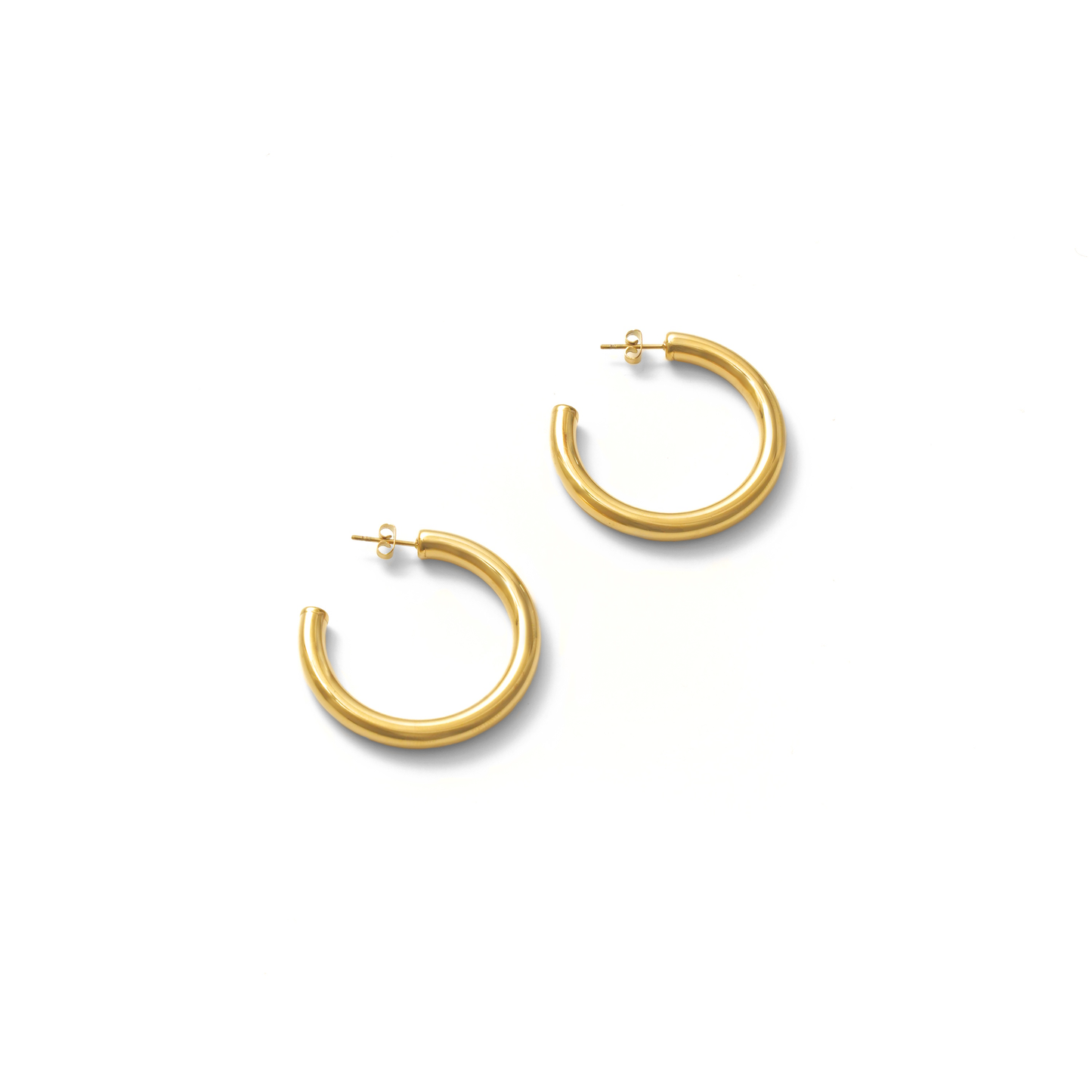 Big hoop pierce (rpi0068g)