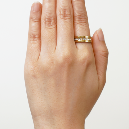 Cz half eternity ring (rri0112g)