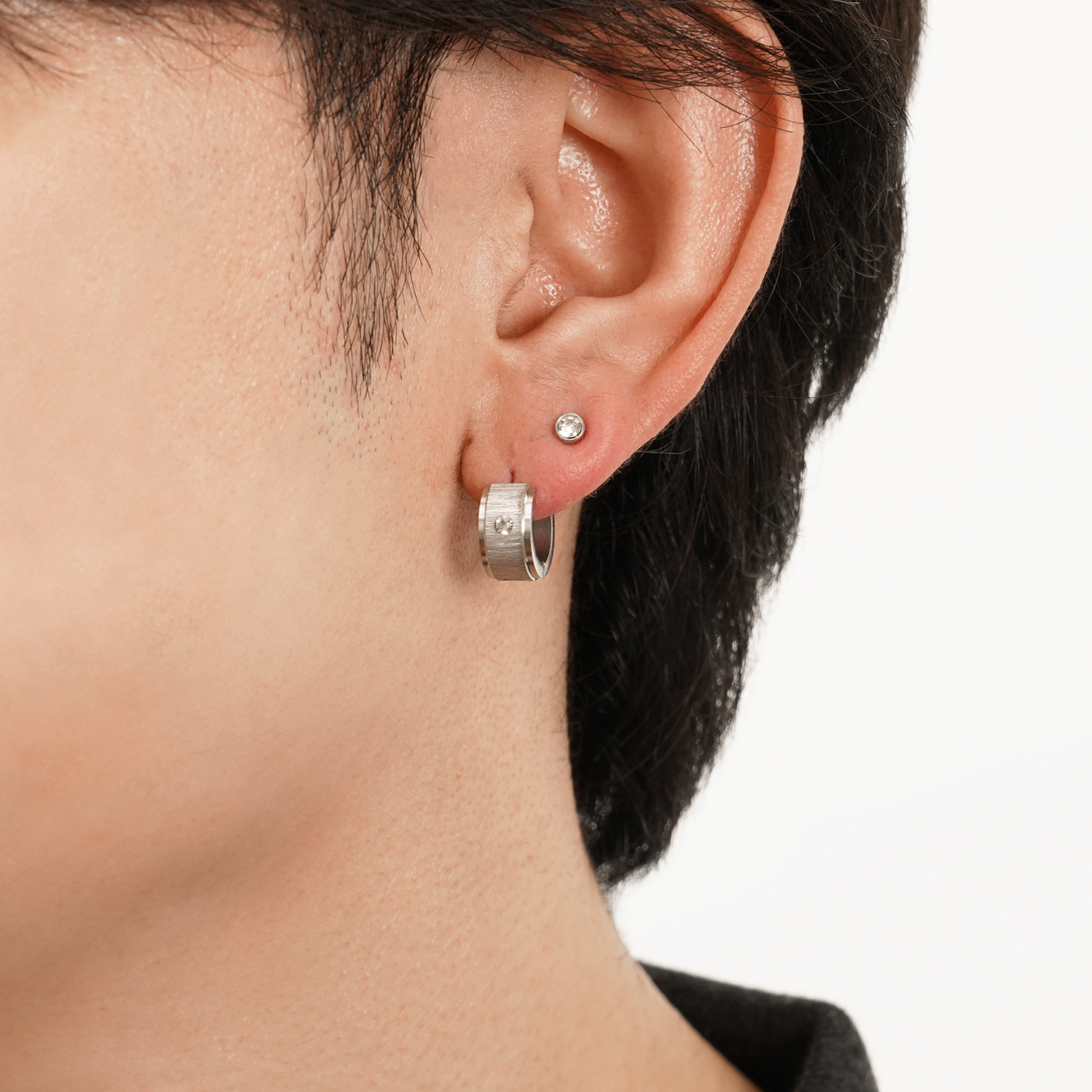 アンティークフォト ティンタイプ ハンサムな男性 銅フレーム アンブロケース Cz hoop pierce silver|cross Jewellia|金アレ対応・ユニ