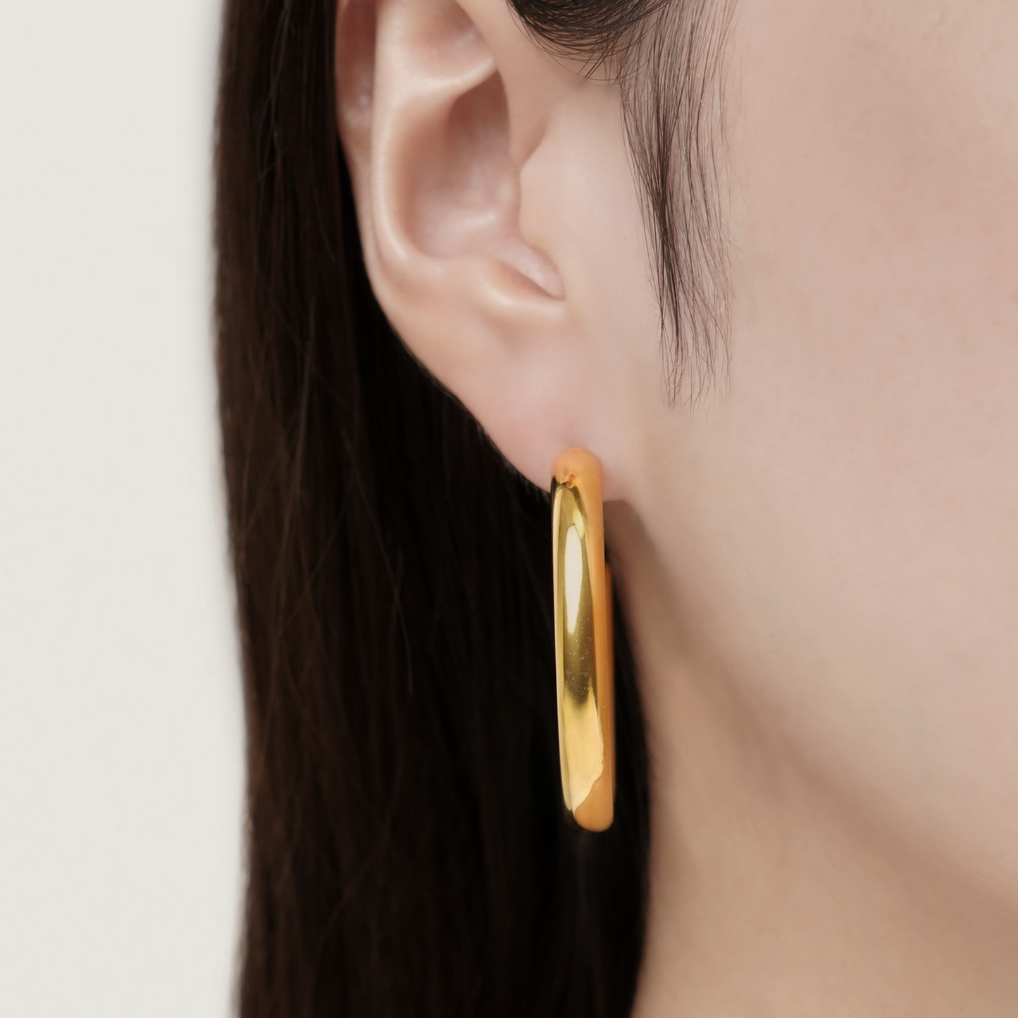 Big hoop pierce (rpi0068g)