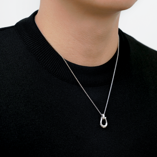 Hawaiian horseshoe necklace (Hne0018s)