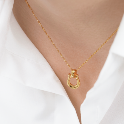 Hawaiian horseshoe necklace (Hne0017g)