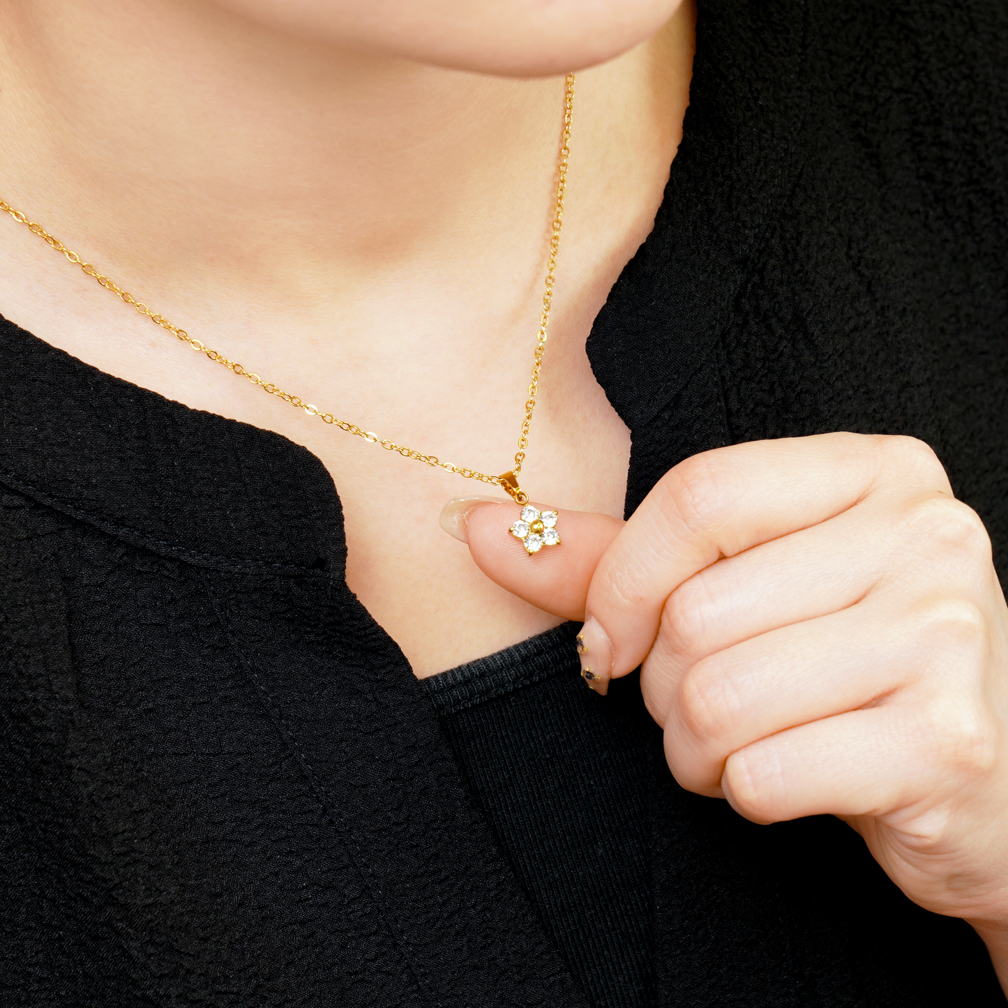 Flower charm necklace (rne0123g)