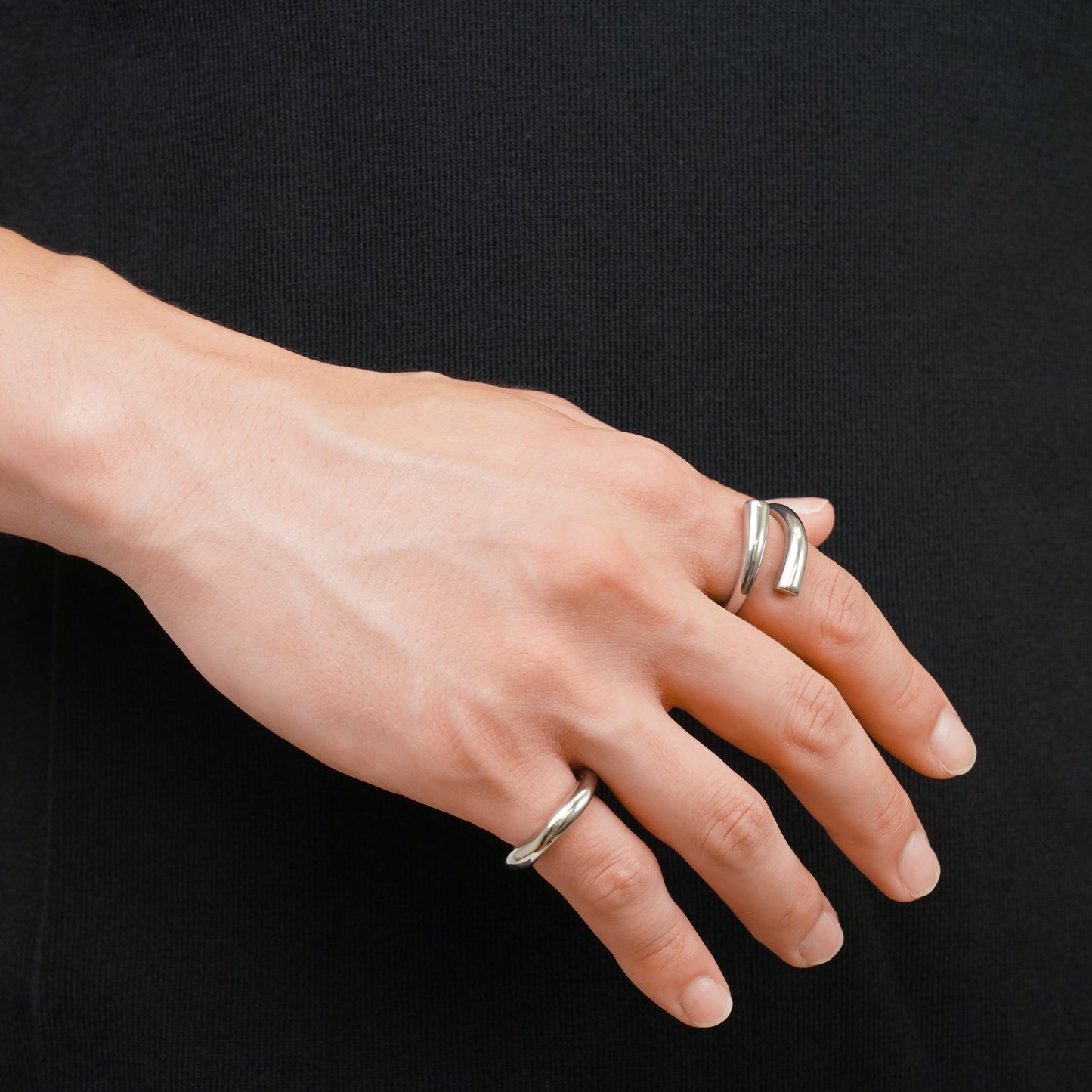 Unique round ring (cri0105s)
