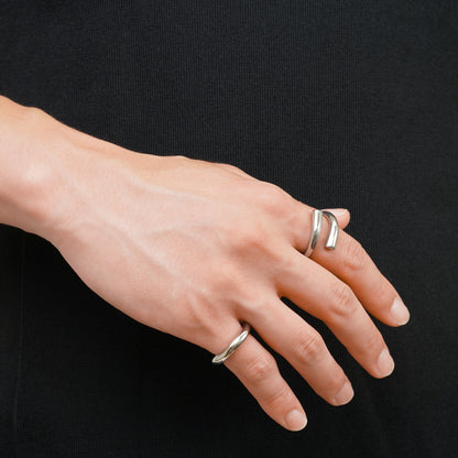 Unique round ring (cri0105s)