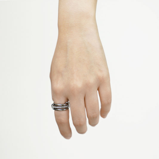 Triple finger zirconia ring (rri0117s)
